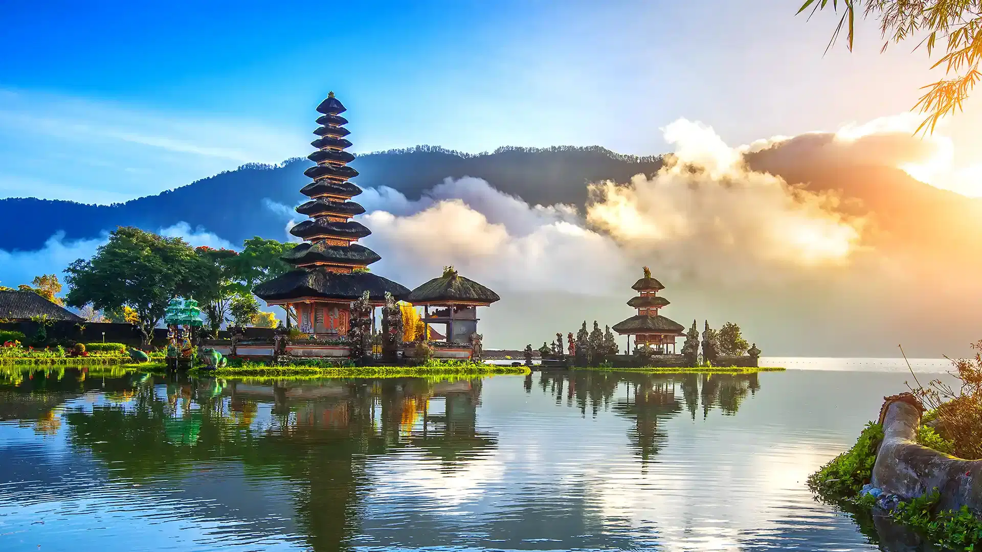 Singapore & Bali: City Calm, Island Rhythm