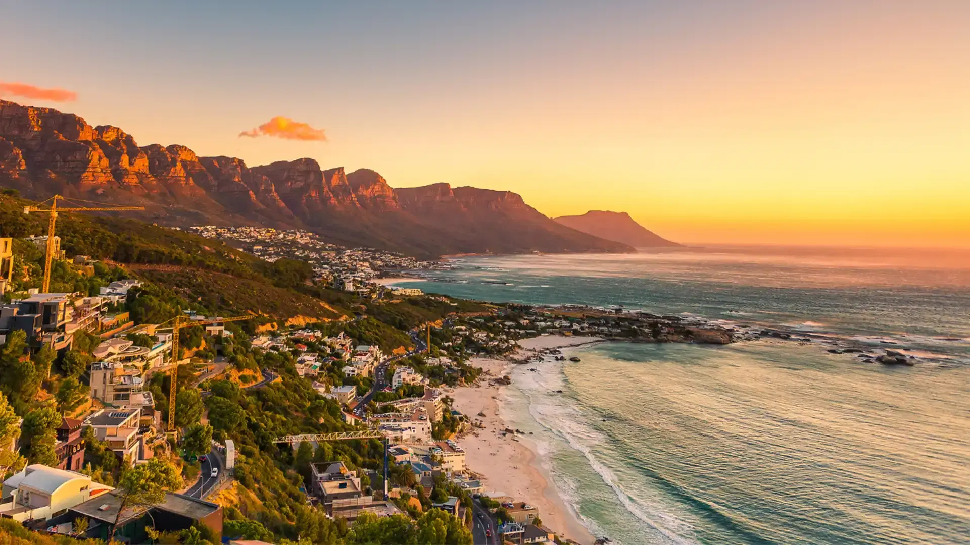Cape Town & Victoria Falls: Safari, Wine & Wonder