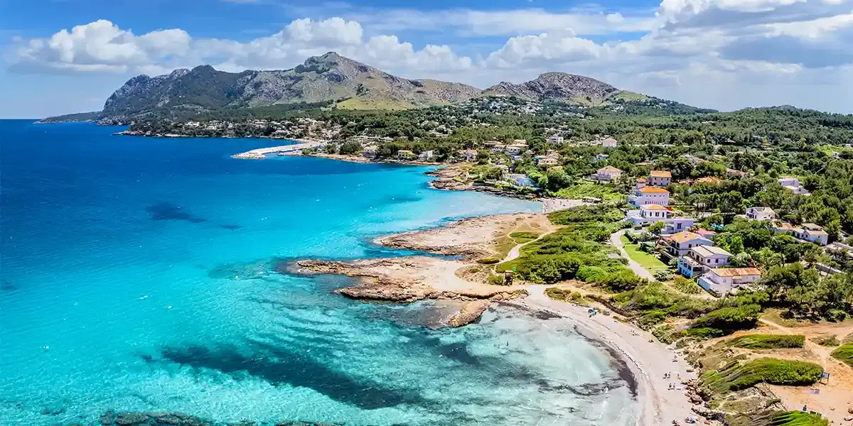 Barcelona & Mallorca: Island & City Retreat