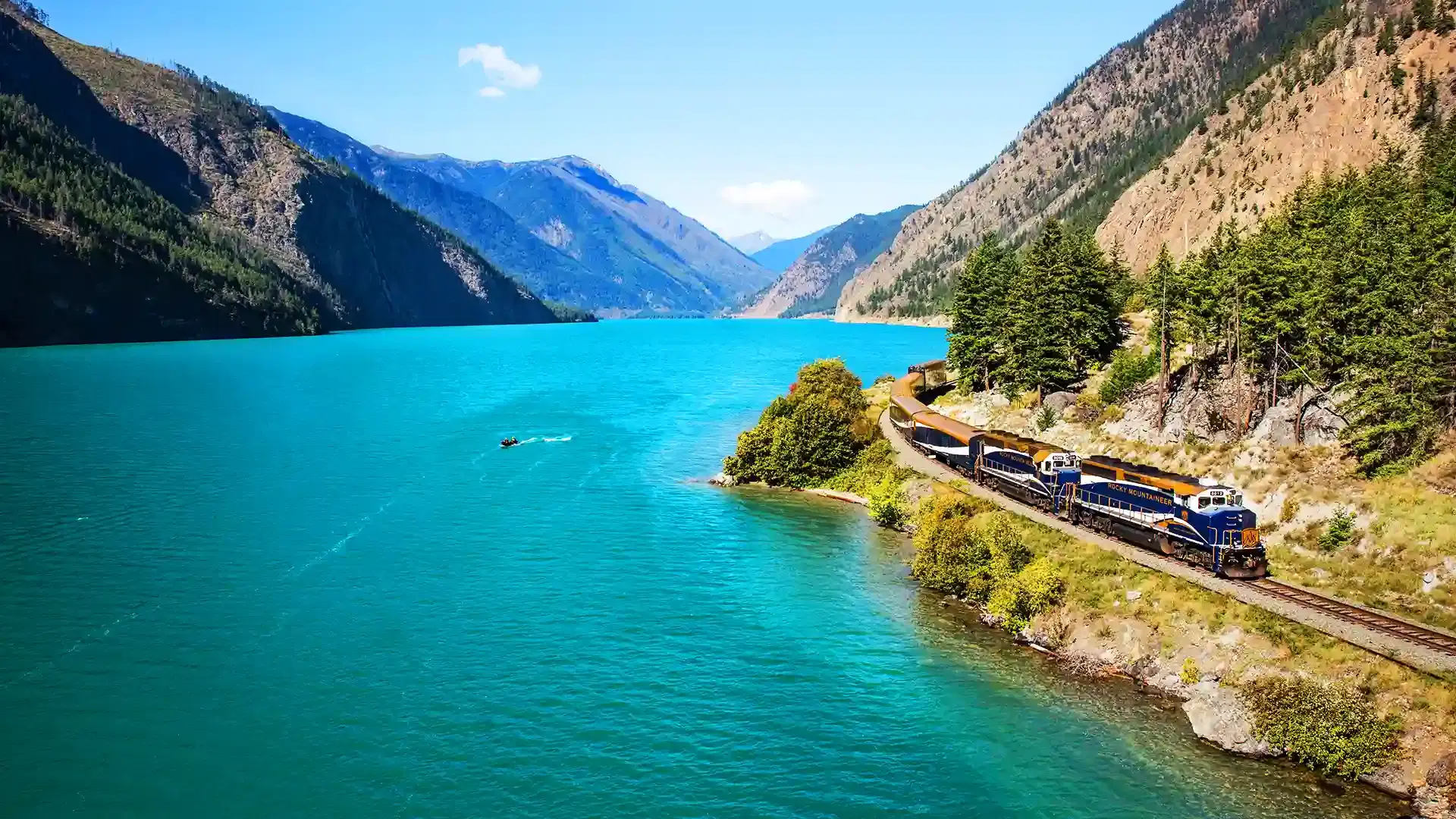 Vancouver & Banff: Rocky Mountaineer & Mountain Luxury