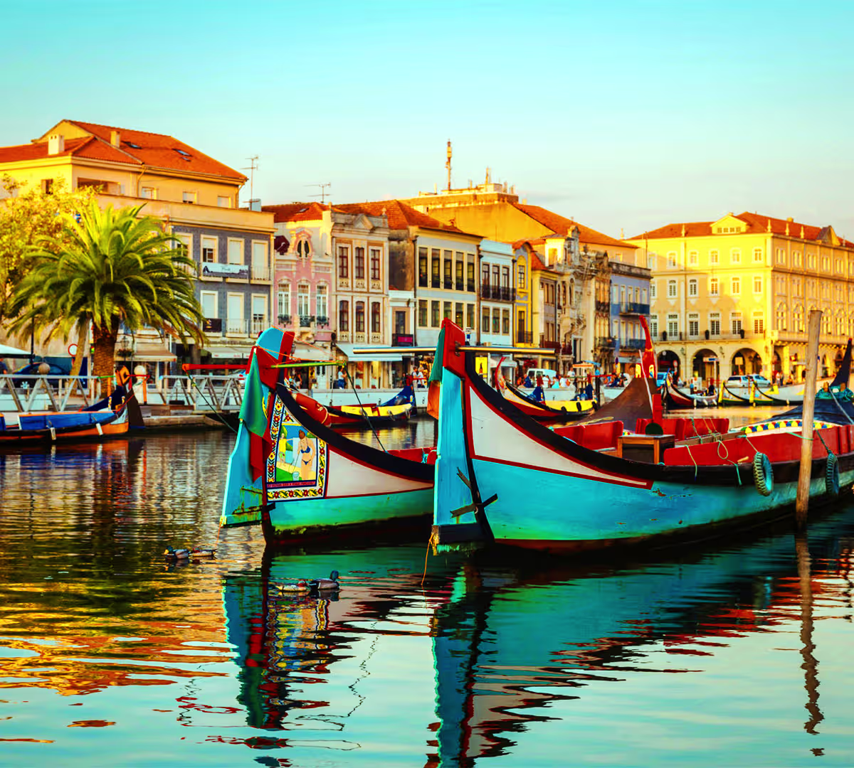 Aveiro’s Canals & Art Nouveau District