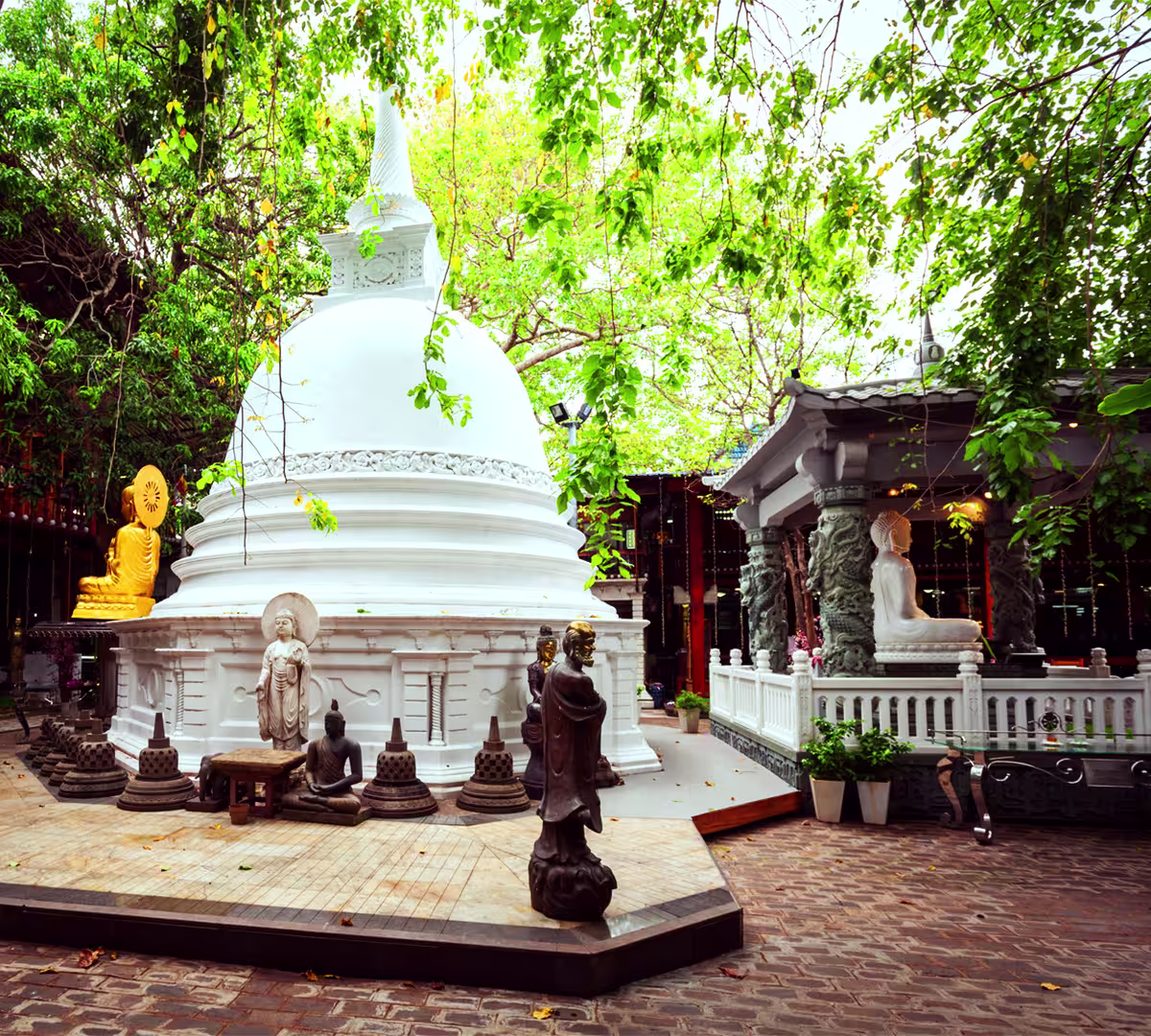 Gangaramaya Temple