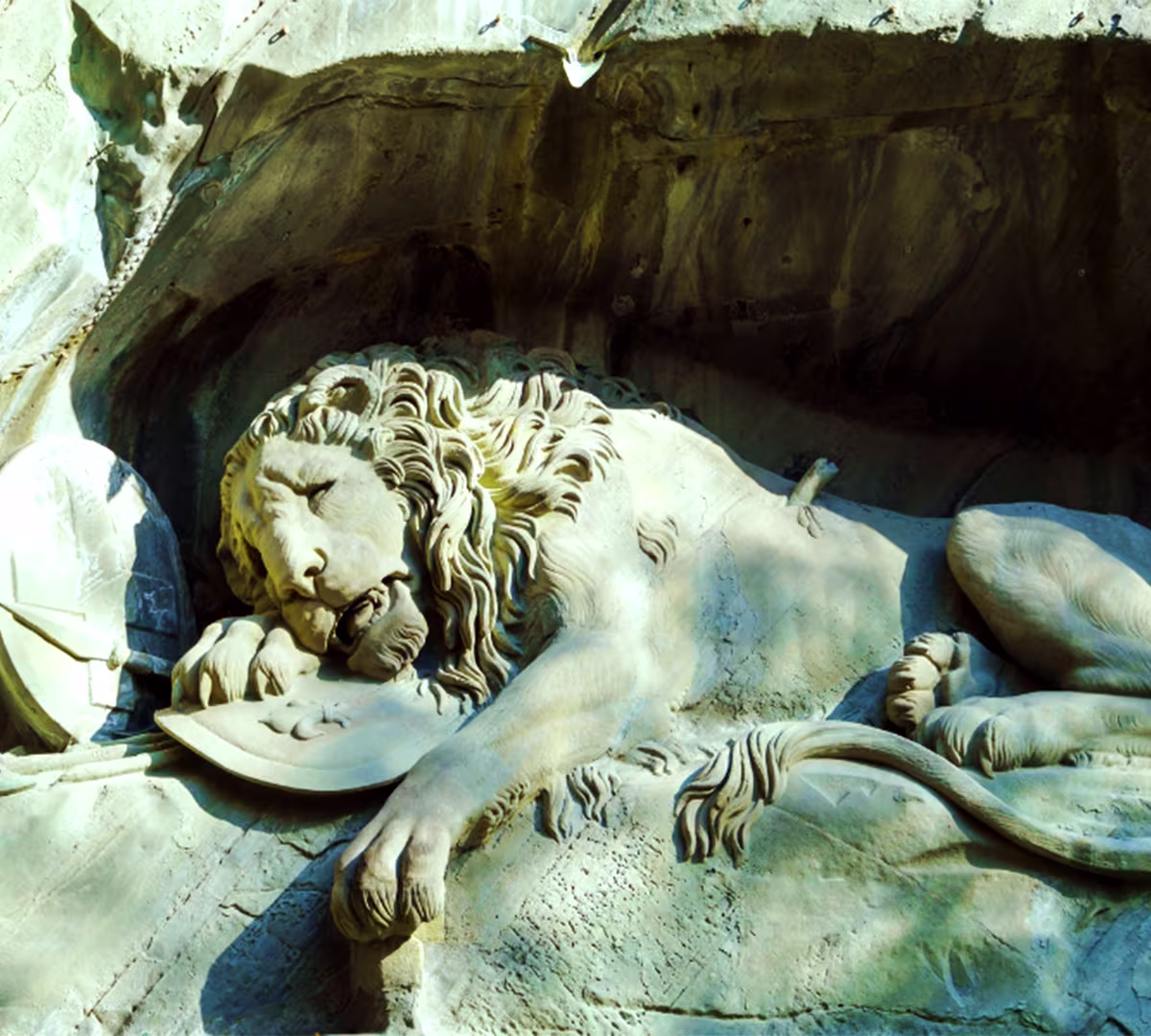 Lion Monument